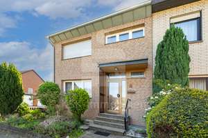 Charmantes Raumwunder: Ihr neues Zuhause mit Sonnenbalkon und liebevoll angelegtem Garten – Die vollständige Adresse der Immobilie erhältst du vom Anbieter., 50389 Wesseling – Vorschaubild 2