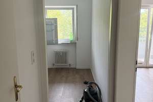 Neu renovierte 2-Zimmer-Wohnung mit EBK und Balkon gegenüber vom Kurpark – Sonnenberger Straße 80b, 65193 Nordost, Wiesbaden – Vorschaubild 3
