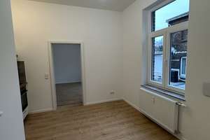 Moderne sanierte 1,5-Zimmer-Wohnung mit Einbauküche in Bonn-Beuel – Königswinterer Straße 1A, 53227 Beuel-Ost, Bonn – Vorschaubild 3