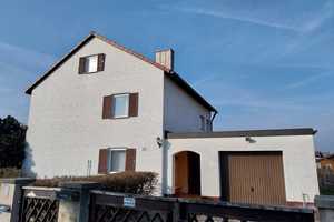 Liebevoll gepflegtes Einfamilienhaus mit großem Grundstück – Regensburg (Kreis) – Vorschaubild 1