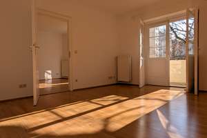 * Schwabing * Ab sofort * 3 Zimmer * 2er WG geeignet * Wohnzimmer * Balkon * – Leopoldstrasse 105, 80802 Münchner Freiheit, München – Vorschaubild 15
