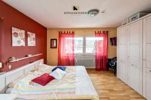 Vater,Mutter,Kind - gern auch mit Oma und Opa
Grosses Haus mit modernisiertem Dach und Ausbaureserv – Die vollständige Adresse der Immobilie erhältst du vom Anbieter., 73630 Remshalden – Vorschaubild 31