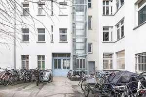 Zw. Ostkreuz & Simon-Dach-Kiez: Vollständig renovierte 2-Zimmerwohnung, S-W-Balkon, neue Gas-Therme  – Boxhagener Straße 51, 10245 Friedrichshain, Berlin – Vorschaubild 19