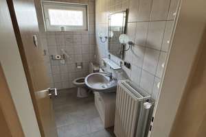 Haus in Ganderkesee mit Wintergarten, Garten, Werkstatt und zwei Garagen zu vermieten – Bogenweg 4, 27777 Ganderkesee – Vorschaubild 11