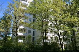 Schönes Apartment mit sonniger Loggia und Waldblick - frei / ohne Provision – Die vollständige Adresse der Immobilie erhältst du vom Anbieter., 81475 Fürstenried-West, München – Vorschaubild 7