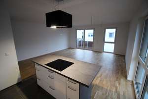 Charmante 4½-Zimmer-Wohnung am Park, Balkon, Einbauküche, 2 Bäder und Tiefgarage – 63073 Bieber, Offenbach am Main – Vorschaubild 9