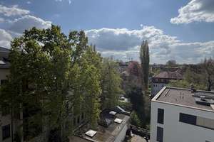 Wohnen über den Dächern Leipzigs – Traumhafte Maisonette mit Balkon, 3 Zimmer