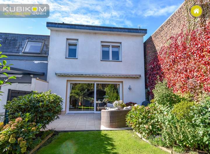 Real Estate Title Image Background