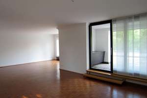 Schöne, helle, Dachterrassen-Wohnung in Nymphenburg – 80639 Nymphenburg, München – Vorschaubild 2
