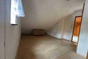 Viel Platz für den Alltag in diesem 5-Zimmer-Haus in Düsseldorf – Wendersstr. 31, 40472 Rath, Düsseldorf – Vorschaubild 31