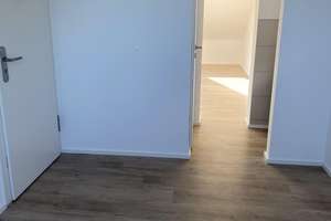 Wohnen mit Weitblick über die Weinberge – Die vollständige Adresse der Immobilie erhältst du vom Anbieter., 70619 Sillenbuch (Ortsteil), Stuttgart – Vorschaubild 11