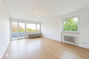 Wohnkomfort mit Grünblick: Helle Wohnung mit zwei Loggien für Eigennutzer oder Kapitalanleger! – Die vollständige Adresse der Immobilie erhältst du vom Anbieter., 42109 Uellendahl-Katernberg, Wuppertal – Vorschaubild 2