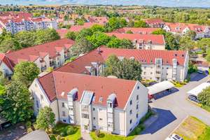 Frisch sanierte 2-RW im DG* neue EBK* Süd-Balkon* moderne Möblierung* Bad mit Wanne* AK* PKW-SP* – Am Weißiger Bach 30b, 1328 Weißig, Dresden – Vorschaubild 30