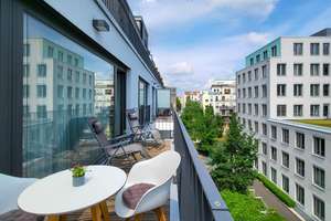 Luxuriöse 3-Zimmer-Wohnung 112 m²+ Parkplatz in Berlin-Mitte - PROVISIONSFREI - (No Commission) – 10115 Mitte (Ortsteil), Berlin – Vorschaubild 8