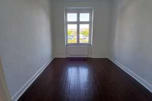 Top Lage, top Wohnung: 3 Zimmer, Große Wohnküche, neues Bad, EBK,große Terrasse, Garten – Badenstrasse 20, 41061 Eicken, Mönchengladbach – Vorschaubild 7