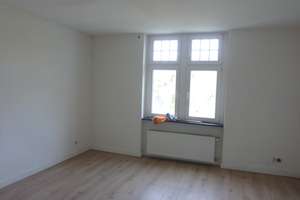 Charmante Altbauwohnung im Grünen – 3-Zimmer-Wohnung mit offener EBK auf ca. 95 m² – Kurvenstraße 34, 42399 Langerfeld-Beyenburg, Wuppertal – Vorschaubild 12