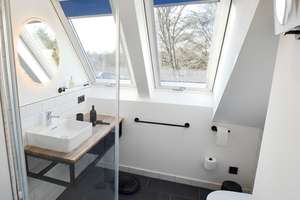 Moderne, großzügige Wohnung direkt an der Rheinaue – Die vollständige Adresse der Immobilie erhältst du vom Anbieter., 53227 Limperich, Bonn – Vorschaubild 15