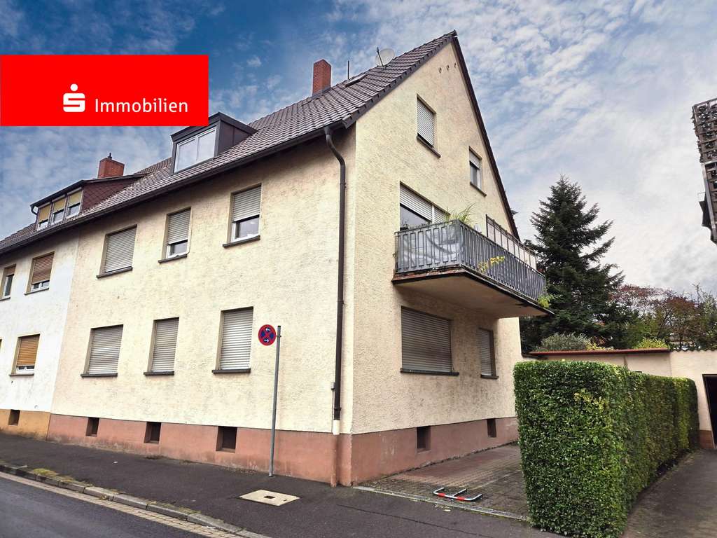 Teilvermietetes 3-FH mit Balkon und Garage in Aschaffenburg Damm