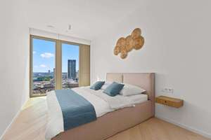 Luxuriöse 3-Zimmer-Wohnung mit Loggia im FOUR – 60315 Innenstadt, Frankfurt am Main – Vorschaubild 6