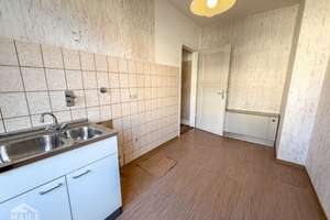 Helle und gut geschnittene 2-Zimmerwohnung mit kleinem Balkon im Herzen von S-Süd! – Böcklerstraße 2, 70199 Heslach, Stuttgart – Vorschaubild 5