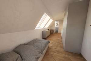 Modernes Neubau-Studentenappartement im Spitzboden – zukunftssichere Kapitalanlage – Grasmeierstraße 8, 80805 Alte Heide-Hirschau, München – Vorschaubild 2