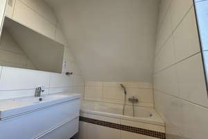 Provisonsfreies Einfamilienhaus im Süden Berlins!!  – Die vollständige Adresse der Immobilie erhältst du vom Anbieter., 12353 Buckow, Berlin – Vorschaubild 47
