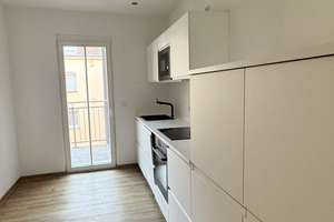 Gostenhof ! Helle chice und moderne 2-Zi.-Altbau-Whg. 52 m²,hochwertige Einbauküche,2.OG mit Aufzug. – Die vollständige Adresse der Immobilie erhältst du vom Anbieter., 90429 Bärenschanze, Nürnberg – Vorschaubild 3