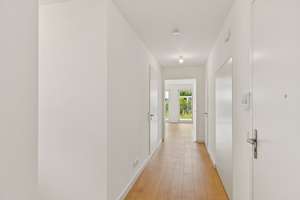 Luxuriöse 2-Zimmer-Gartenwohnung im begehrten Daglfing – Die vollständige Adresse der Immobilie erhältst du vom Anbieter., 81927 Englschalking, München – Vorschaubild 9