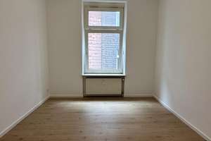 Frisch sanierte Eigentumswohnung mit Altbaucharme in ruhiger Gegend von Wuppertal – Die vollständige Adresse der Immobilie erhältst du vom Anbieter., 42289 Heckinghausen, Wuppertal – Vorschaubild 3