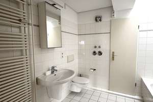Bezugsfreie 3-Zimmer-Dachgeschosswohnung mit Terrasse, Fahrstuhl - über den Dächern Wilmersdorfs! – Paretzer Straße 10, 10713 Wilmersdorf, Berlin – Vorschaubild 10