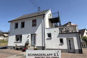 Gepflegtes Einfamilienhaus mit Einliegerwohnung im schönen Hahn am See