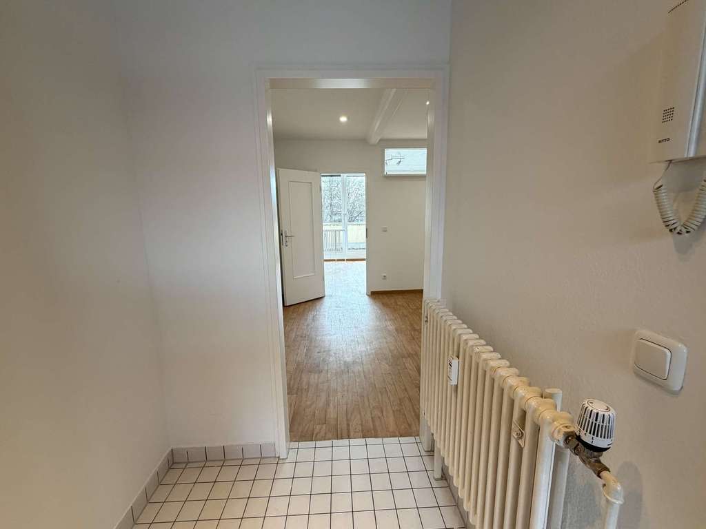 Immobilie in Vaterstetten - Hammer-Preis! Dachterrassenwohnung in zentraler Lage von Baldham - Bild 2