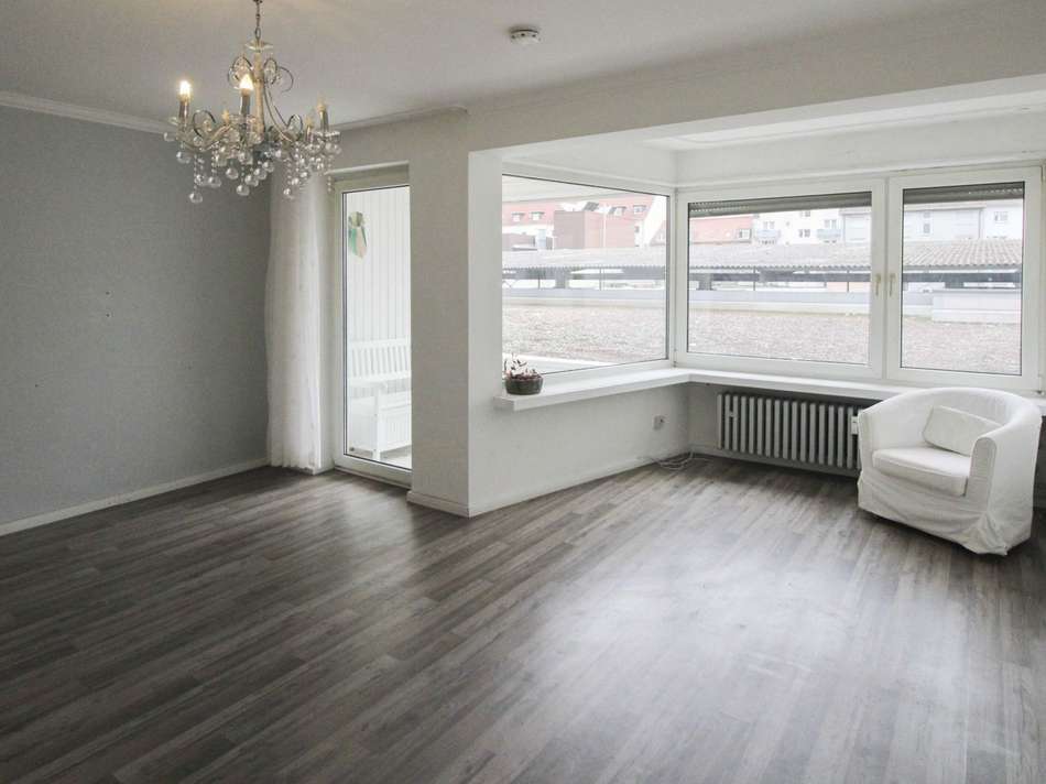 Wohn-und Esszimmer 2