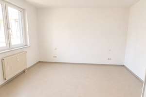gepflegte 2 Zimmerwohnung mit Balkon, Aufzug und Tiefgarage – Die vollständige Adresse der Immobilie erhältst du vom Anbieter., 10179 Mitte (Ortsteil), Berlin – Vorschaubild 5