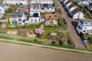 Freistehendes Einfamilienhaus mit mediterranen Charme und Wärmepumpe – Die vollständige Adresse der Immobilie erhältst du vom Anbieter., 50354 Hürth – Vorschaubild 14