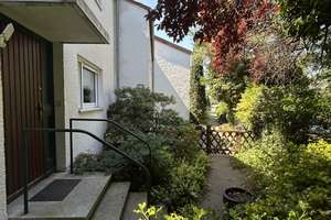 Reihenendhaus mit Garten in Berlin, Zehlendorf