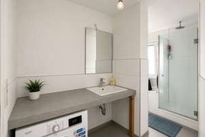 "Großzügige 5-Zimmer-Wohnung mit Balkon, Garage & Aufzug – attraktive Kapitalanlage in Regensburg" – Die vollständige Adresse der Immobilie erhältst du vom Anbieter., 93057 Reinhausen, Regensburg – Vorschaubild 9