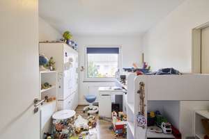 Lichtdurchflutete moderne 5-Zimmer-Eigentumswohnung mit Loggia in schöner Wohnlage von Westhoven – Die vollständige Adresse der Immobilie erhältst du vom Anbieter., 51149 Ensen, Köln – Vorschaubild 14