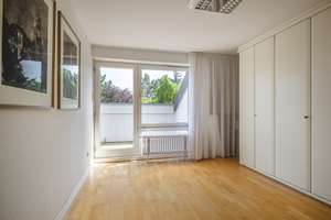 Nähe Tuchmacherviertel!
Großes Einfamilienhaus mit Villencharakter in bester Wohnlage von Brand – Die vollständige Adresse der Immobilie erhältst du vom Anbieter., 52078 Brand, Aachen – Vorschaubild 23