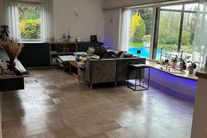 Traumhafte Villa in Topgepflegtem Zustand in Esslingen – Die vollständige Adresse der Immobilie erhältst du vom Anbieter., 73730 Oberesslingen, Esslingen am Neckar – Vorschaubild 10