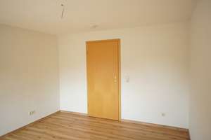 3 Raum Dachgeschoßwohnung in Tharandt zu verkaufen – Piennerstr. 37, 1737 Tharandt – Vorschaubild 8