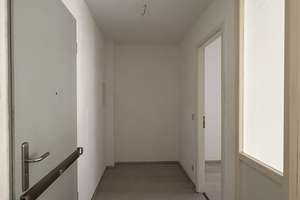 Schöne Familienwohnung mit Balkon! – Bernauer Straße 110, 13507 Tegel, Berlin – Vorschaubild 8