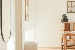 *****Stilvoll möblierte 3-Zimmer-Wohnung im Hochparterre mit Balkon & Garten – bezugsfertig*****