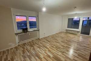 Preisgünstige und großzügige 4,5-Zimmer-Wohnung – Wallensteinstr. 37, 70437 Freiberg, Stuttgart – Vorschaubild 7