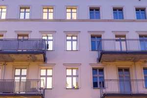 HOMESK - Sofort bezugsfreie 3-Zimmer-Altbauwohnung im Hochparterre im Prenzlauer Berg – Zehdenicker Straße 7, 10119 Prenzlauer Berg, Berlin – Vorschaubild 19