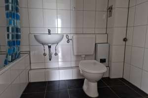 Frisch Renovierte 2-Zimmer-Wohnung in Köln-Finkenberg! – Theodor-Heuss-Straße 16, 51149 Finkenberg, Köln – Vorschaubild 5