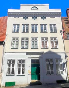 Altstadtjuwel mit Geschichte – Denkmalgeschütztes Stadthaus in Bestlage von Lübeck