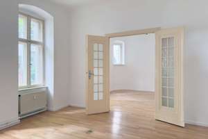Altbau 3-Zimmer-Wohnung mit angebundenem Atelier/Showroom – Niebuhrstraße – Niebuhrstraße 58, 10629 Charlottenburg, Berlin – Vorschaubild 5