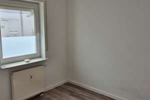Ruhige sehr schön geschnittene  3-Zimmer mit Balkon und Stellplatz im Süden von Neureut – Die vollständige Adresse der Immobilie erhältst du vom Anbieter., 76149 Neureut, Karlsruhe – Vorschaubild 10