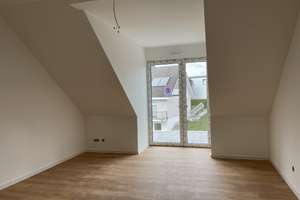 3- Zimmer- Dachgeschosswohnung in Schlebusch-
Ihr neues Zuhause mit Weitblick – Die vollständige Adresse der Immobilie erhältst du vom Anbieter., 51375 Schlebusch, Leverkusen – Vorschaubild 10